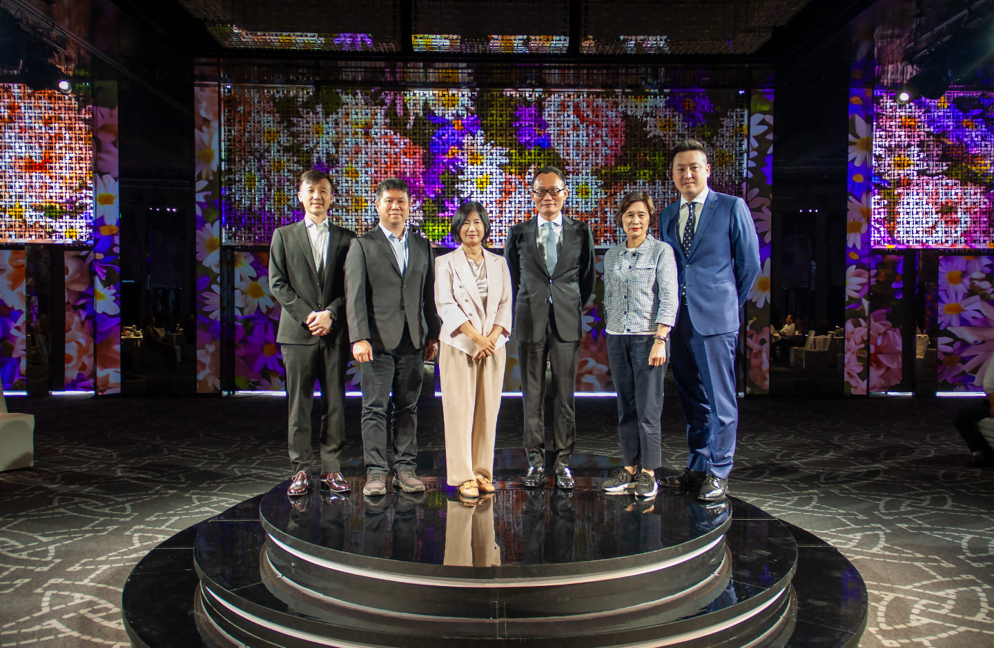 Regent Taipei Unveils Innovative 5G Technology Applications